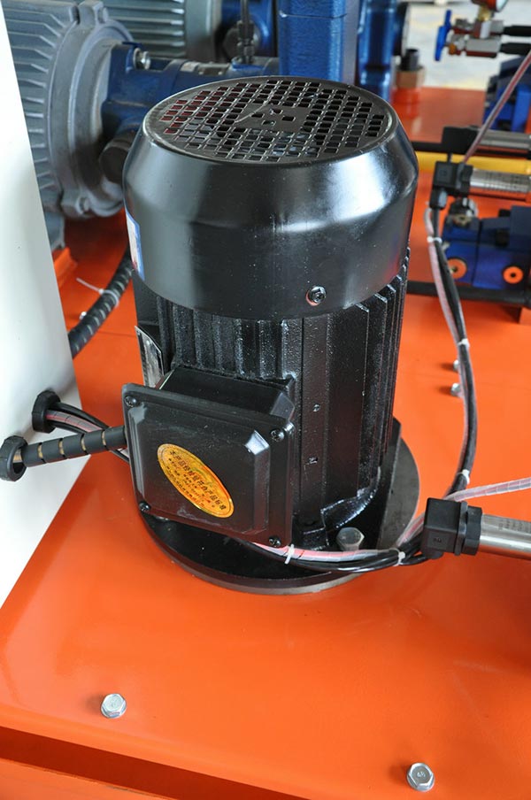 2.2KW超高壓機組，連接徑向RK泵，噪音低，升壓穩定